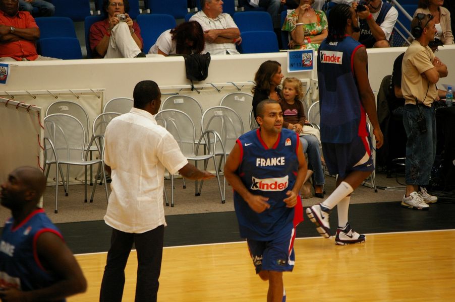 Tony Parker: Tony Parker - France Russie - 19 08 2007 - 003
